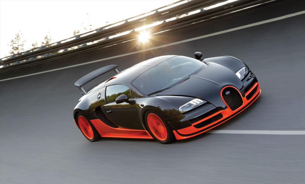 автомобиль Bugatti Veyron Super Sport