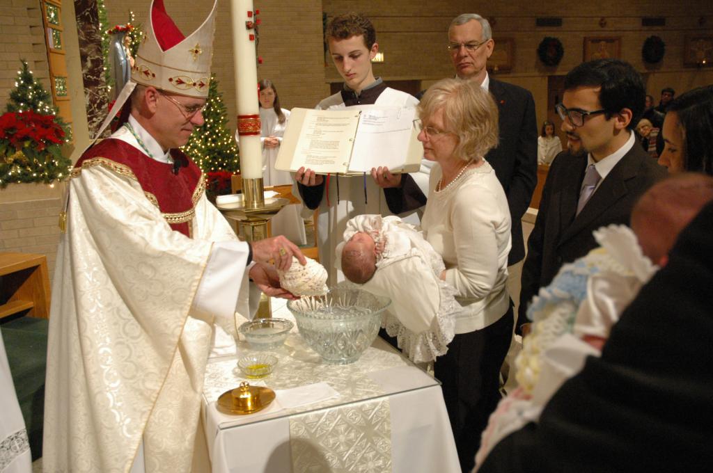 Католическое крещение