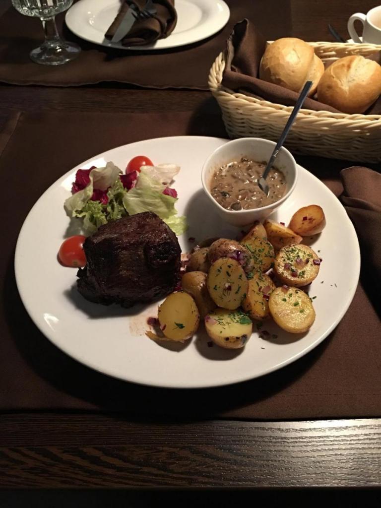картофель и мясо