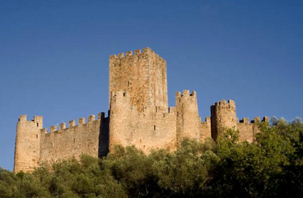 замок - крепость