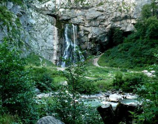 Гегский водопад Абхазия