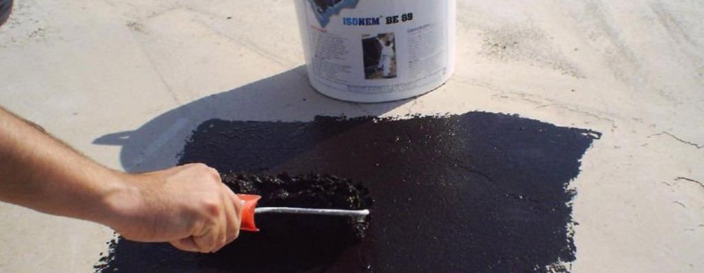 Coating bituminous waterproofing