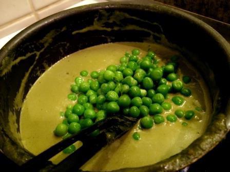 Cooked peas: calories and nutritional value