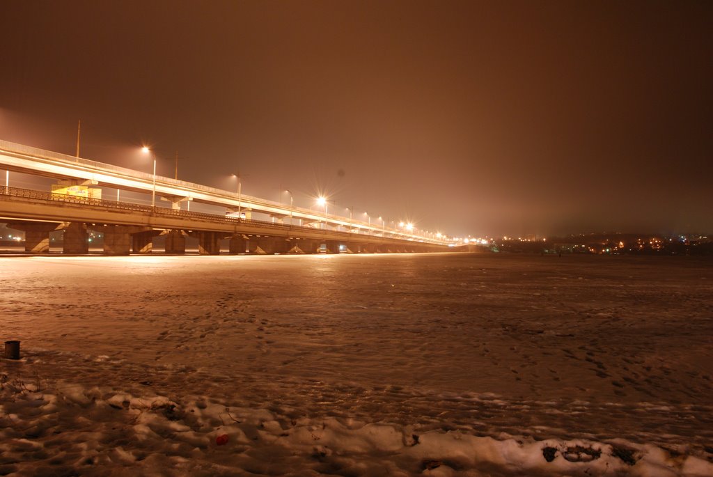 Северный мост в зимнее время