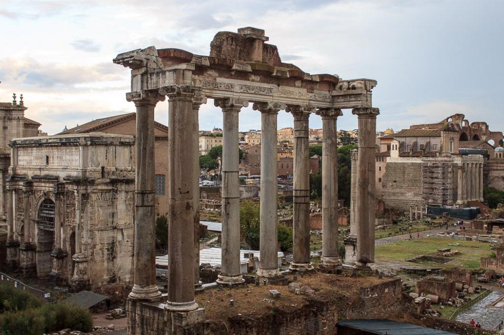 Руины Храма Юпитера