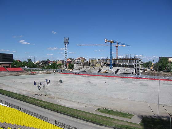 Стадион во время реконструкции