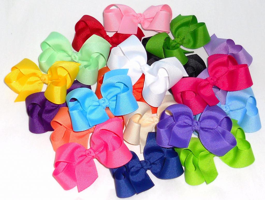 Bows - a good prize for a woman's anniversary