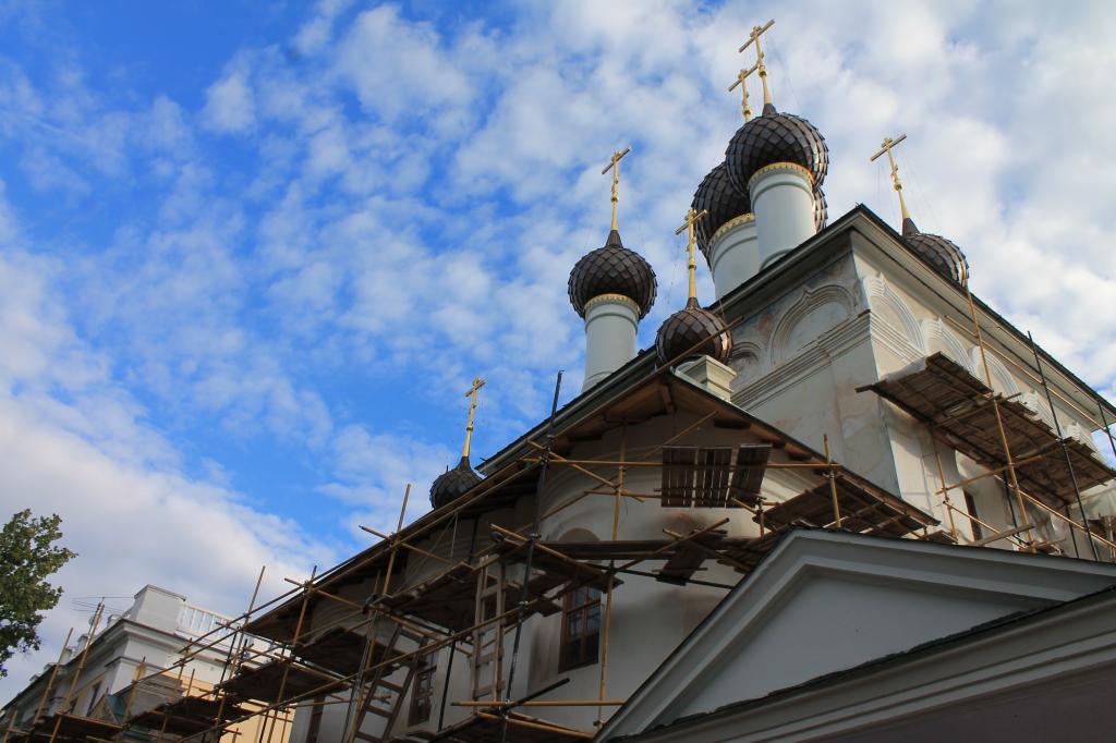 Православный храм на реконструкции