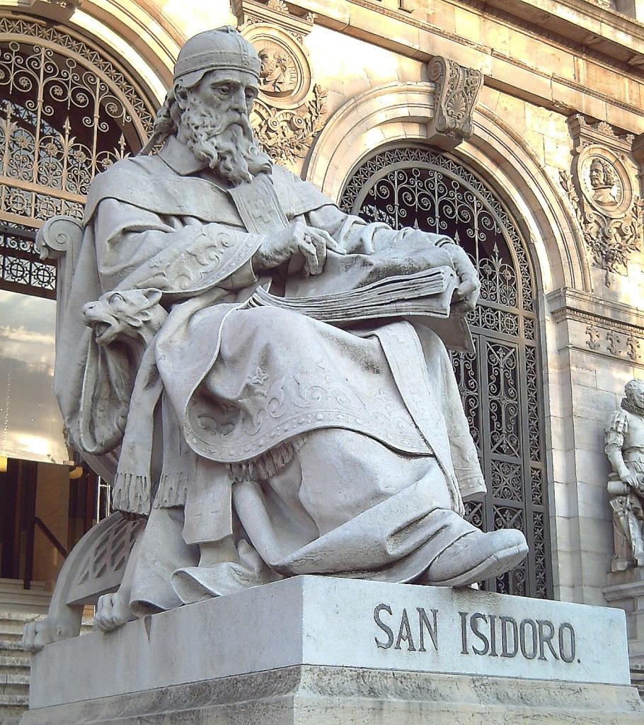 Статуя Исидора Севильского в Мадриде