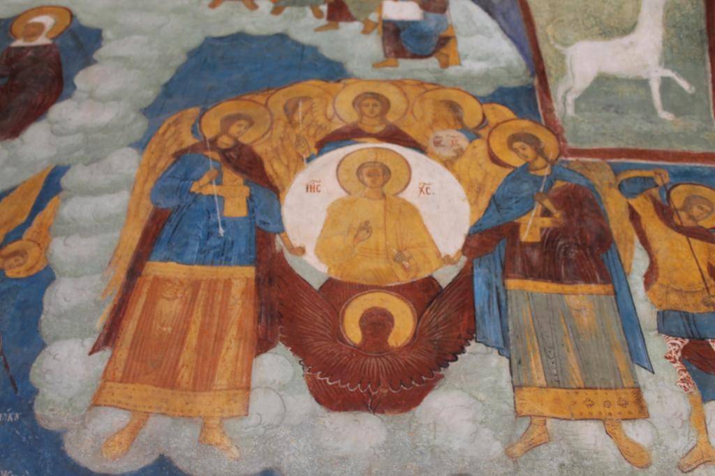 Фреска на стене православного храма
