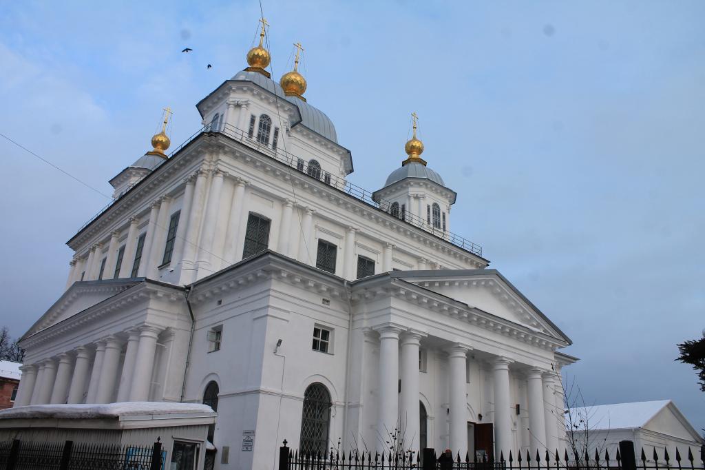 Собор в Казанском монастыре в Ярославле