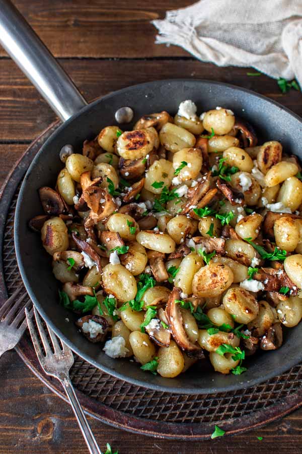 Что приготовить на ужин быстро и вкусно из картофеля и грибов