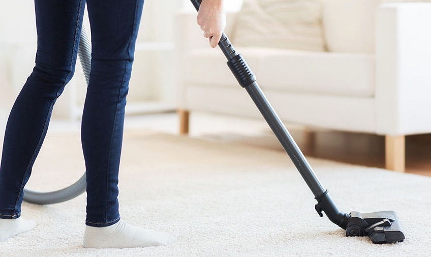 the vacuum cleaner does not absorb dust well