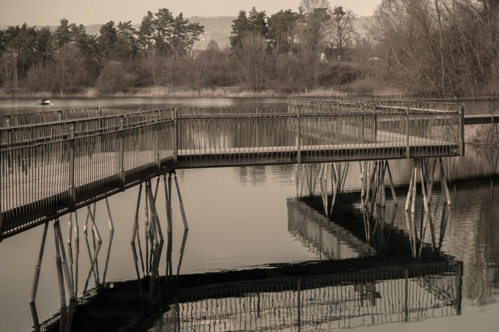 The bridge can be so romantic