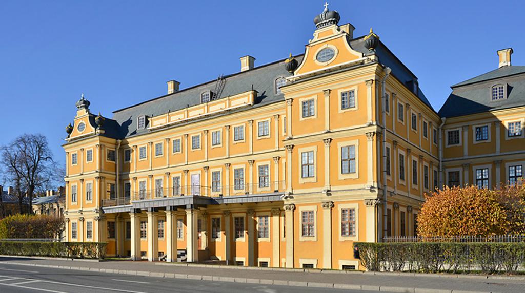 Меншиковский дворец в СПб