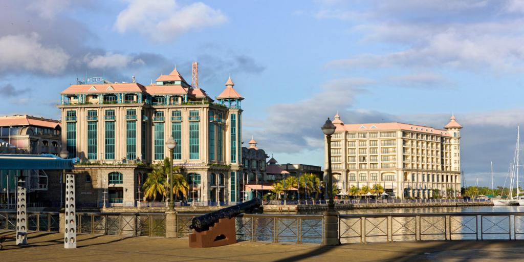 View of port louis