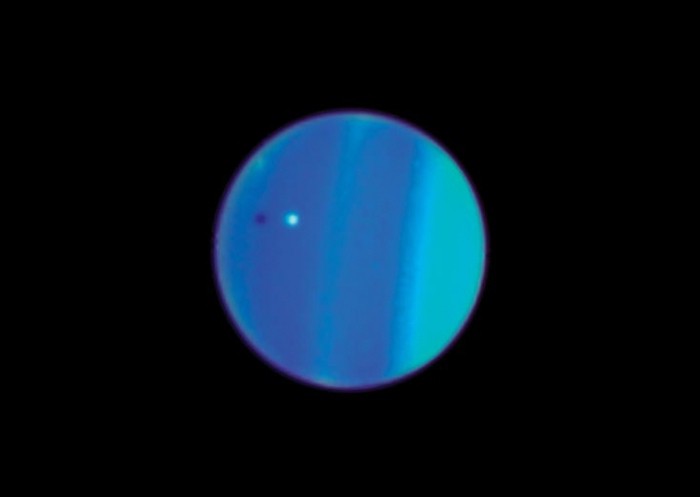 спутник планеты Уран