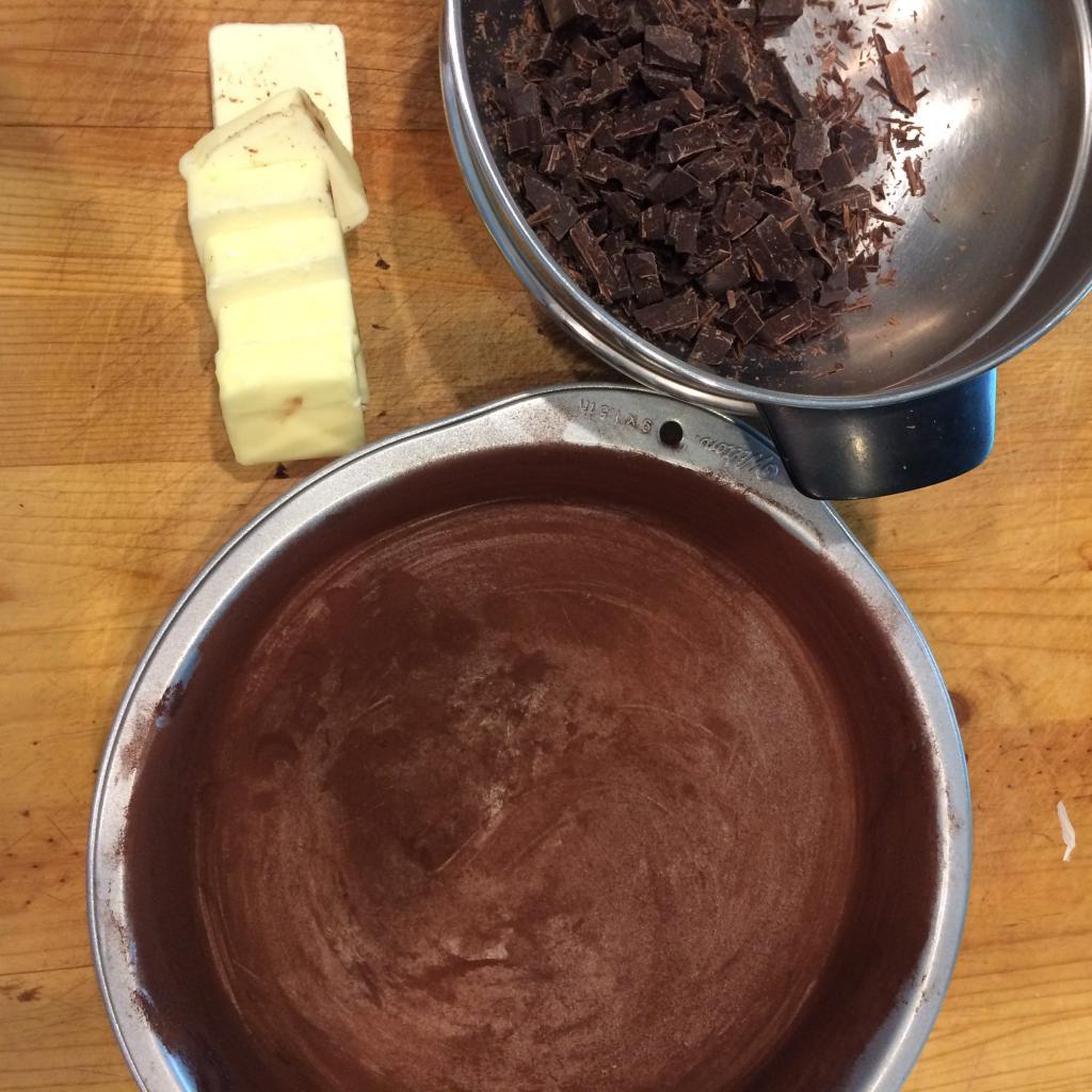 Тортик бисквитный с шоколадной пропиткой