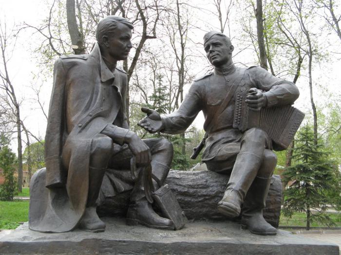 памятники Победы в Смоленске
