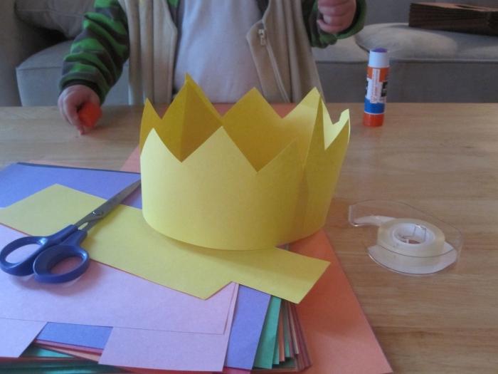 paper crown