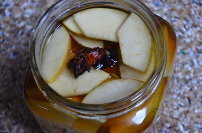 pickled apples