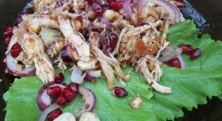 salad with pomegranate and beef