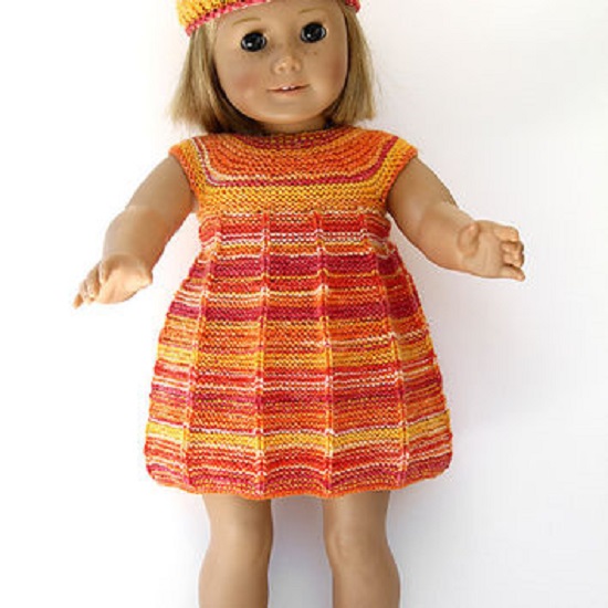 Платье для куклы спицами