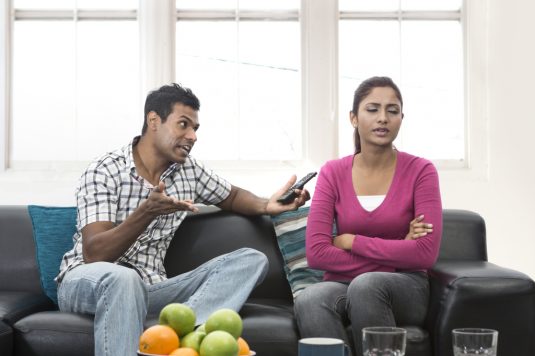 Как отвадить мужа от друзей: способы, советы психологов