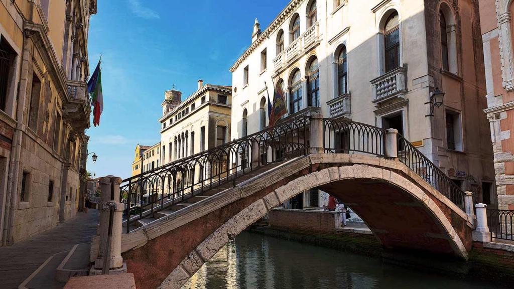 мостики в Венеции