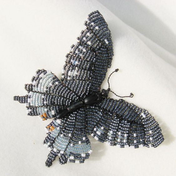 make a butterfly from beads and wire