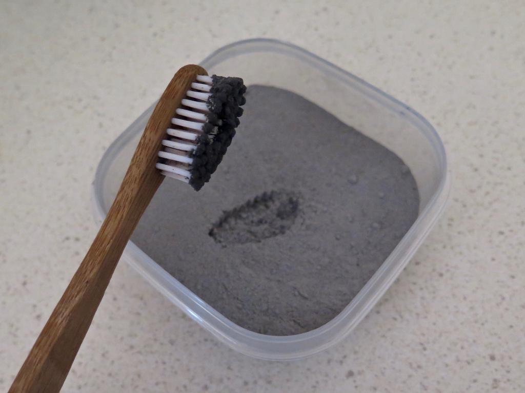 Dental Powder Copper Cleaning