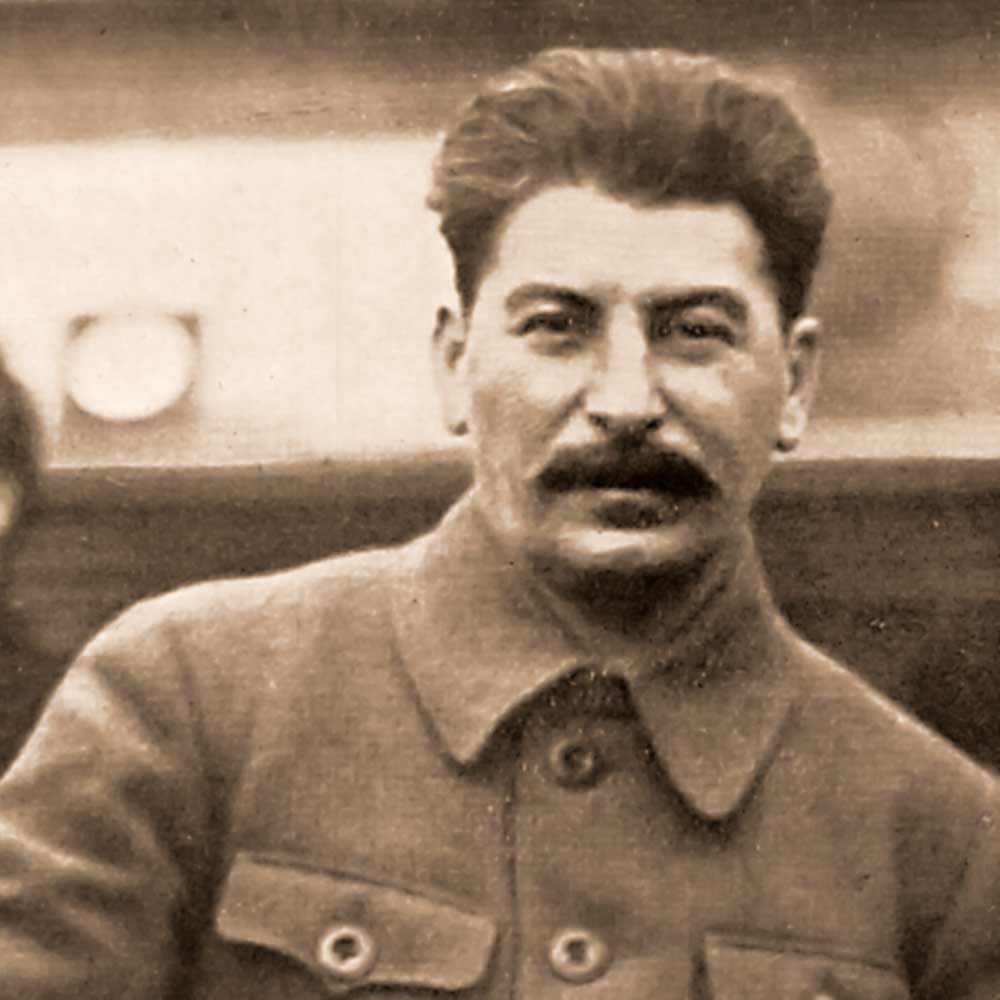 Иосиф Сталин - лидер