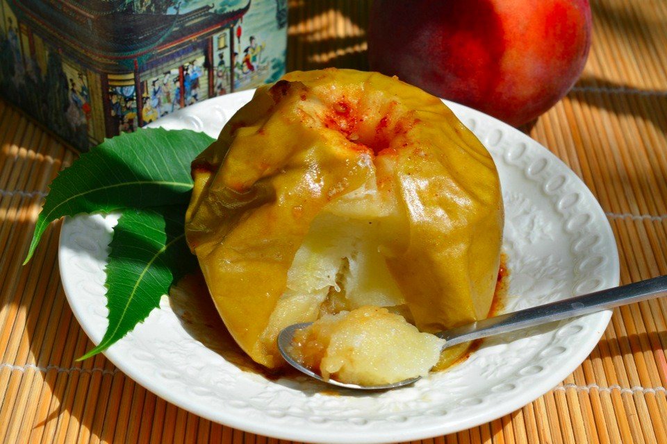 Яблоки запеченные в духовке с сахаром целиком рецепт с фото