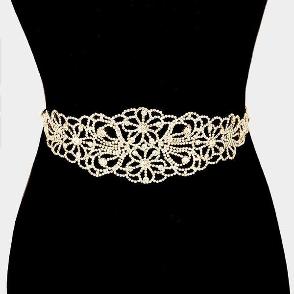 Openwork belt from beads