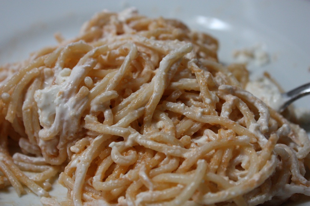 спагетти со сливками
