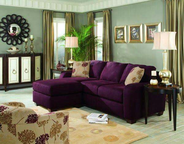 Фиолетовый диван в интерьере: правильное сочетание цветов в интерьере, фото