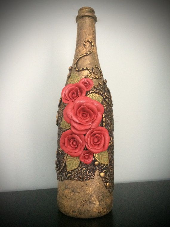 champagne decoration with polymer clay flowers