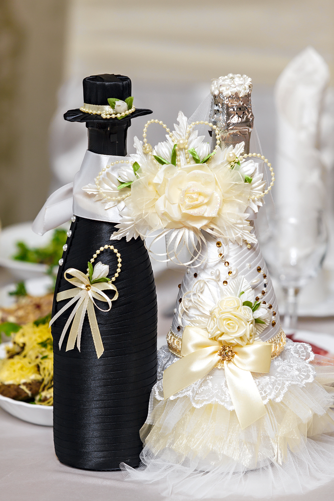 wedding bottle decor