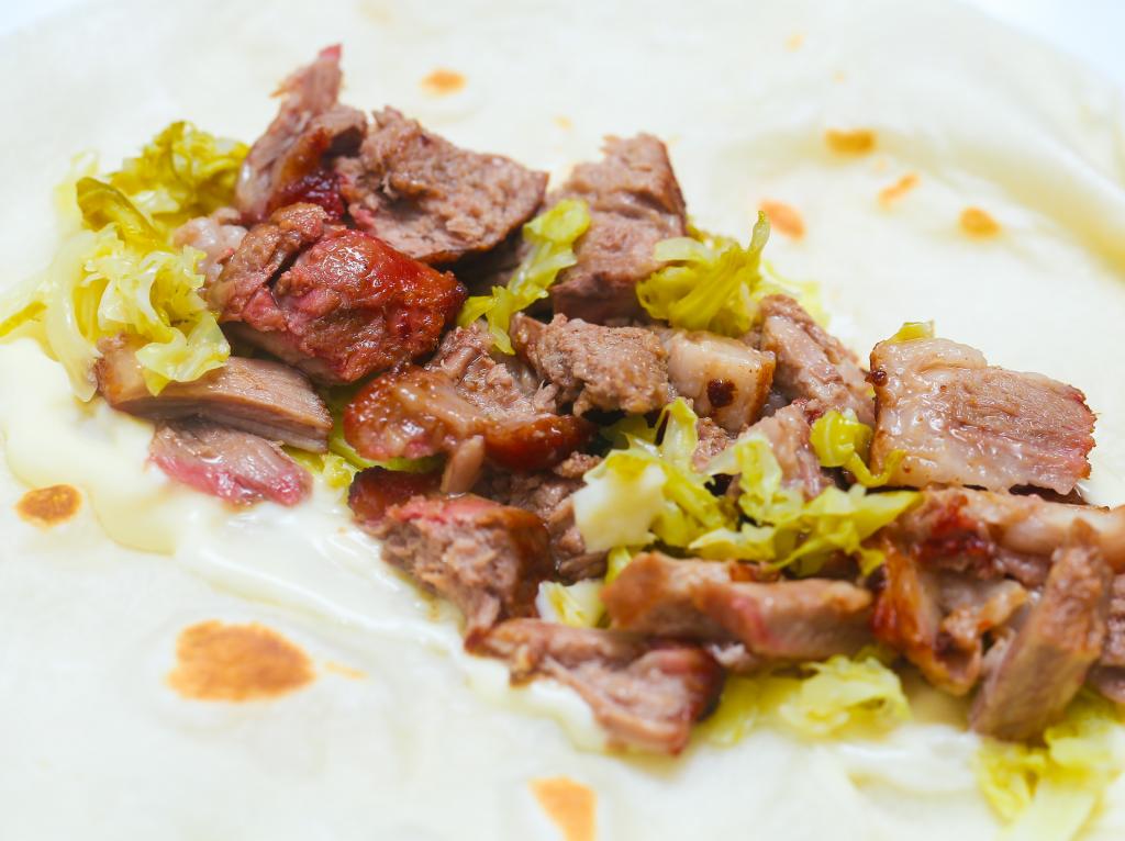 Рецепт шаурмы в домашних условиях в лаваше со свининой с фото пошагово