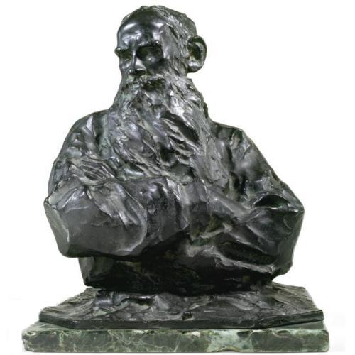Скульптура Толстого