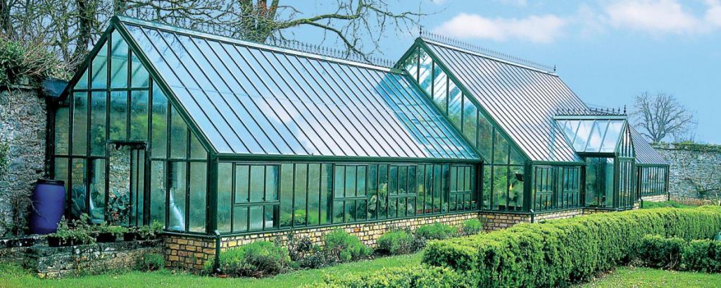 Elegant greenhouse