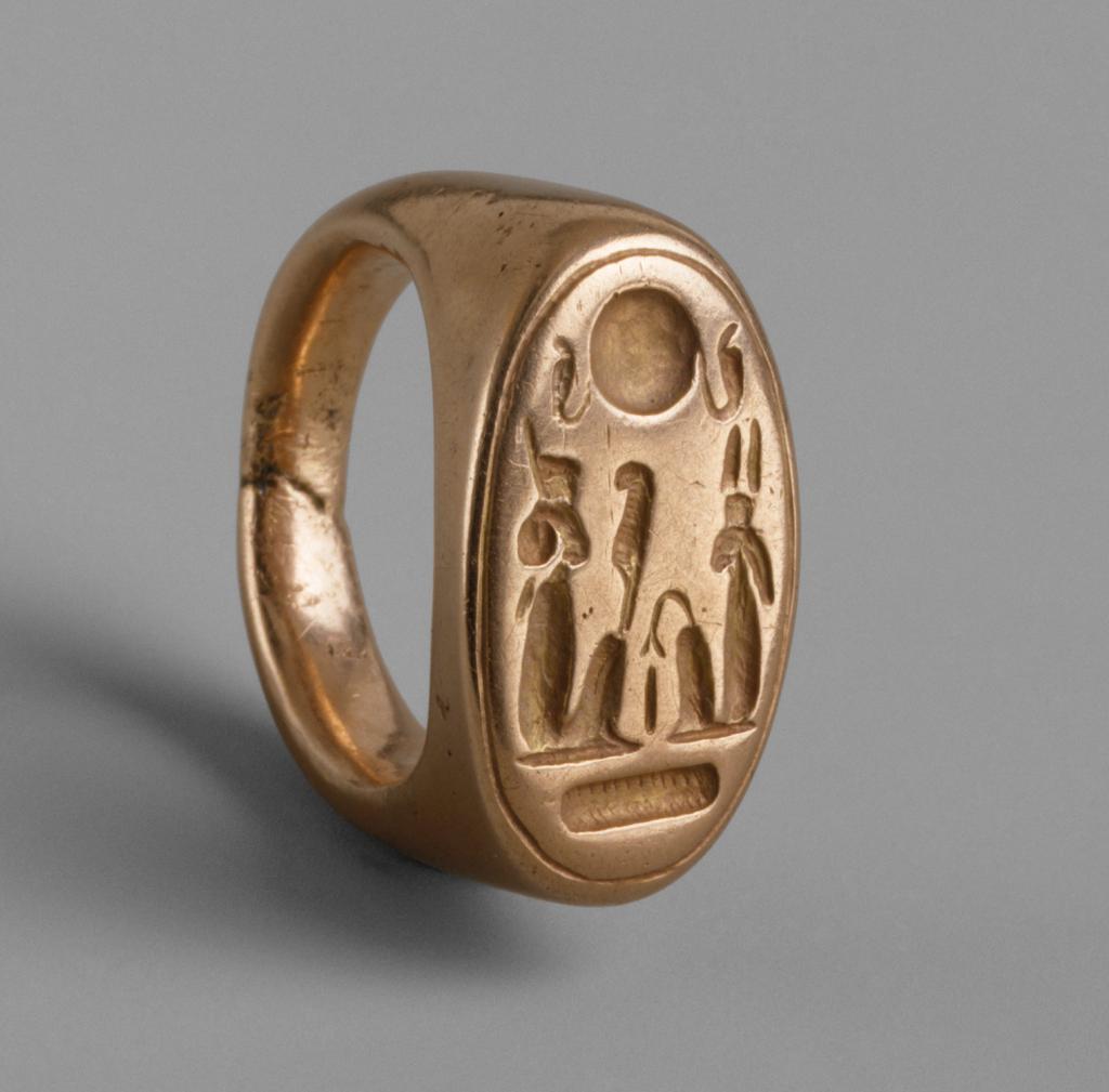 египетское золотое кольцо