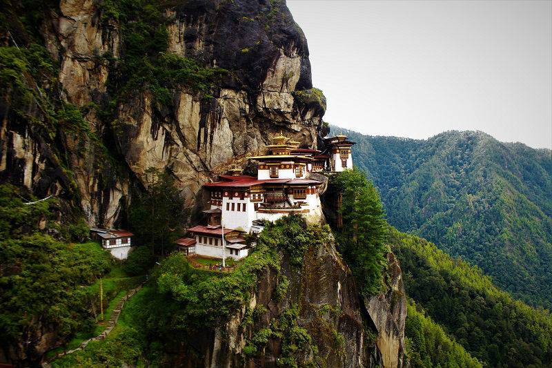 Горный монастырь в Бутане