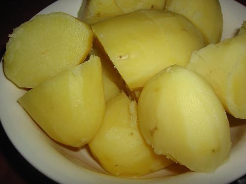 сколько калорий в вареной картошке