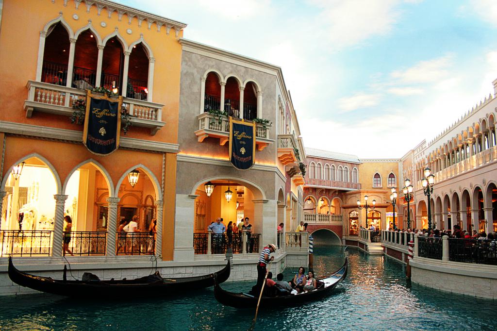 canal of venice