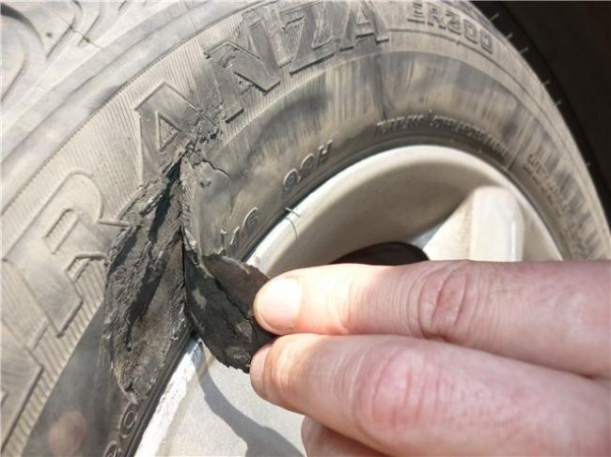 The consequences of a hernia on the tire