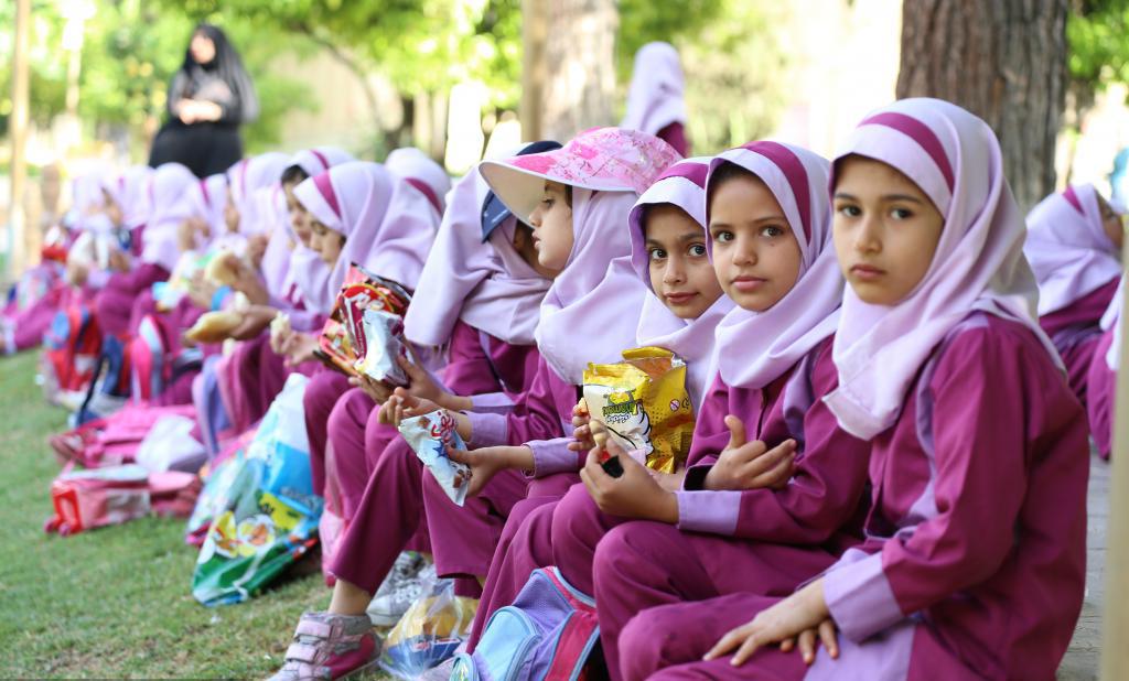 Школа для девочек в Иране