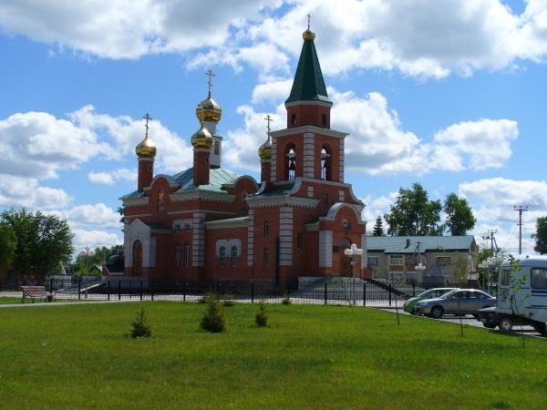 Нижняя тавда. Храм Святой Троицы нижняя Тавда. Церковь храм Троицы Святой нижняя Тавда. Нижняя Тавда Тюменская область. Церковь нижняя Тавда.