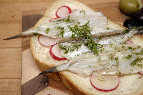 Sandwich with fish