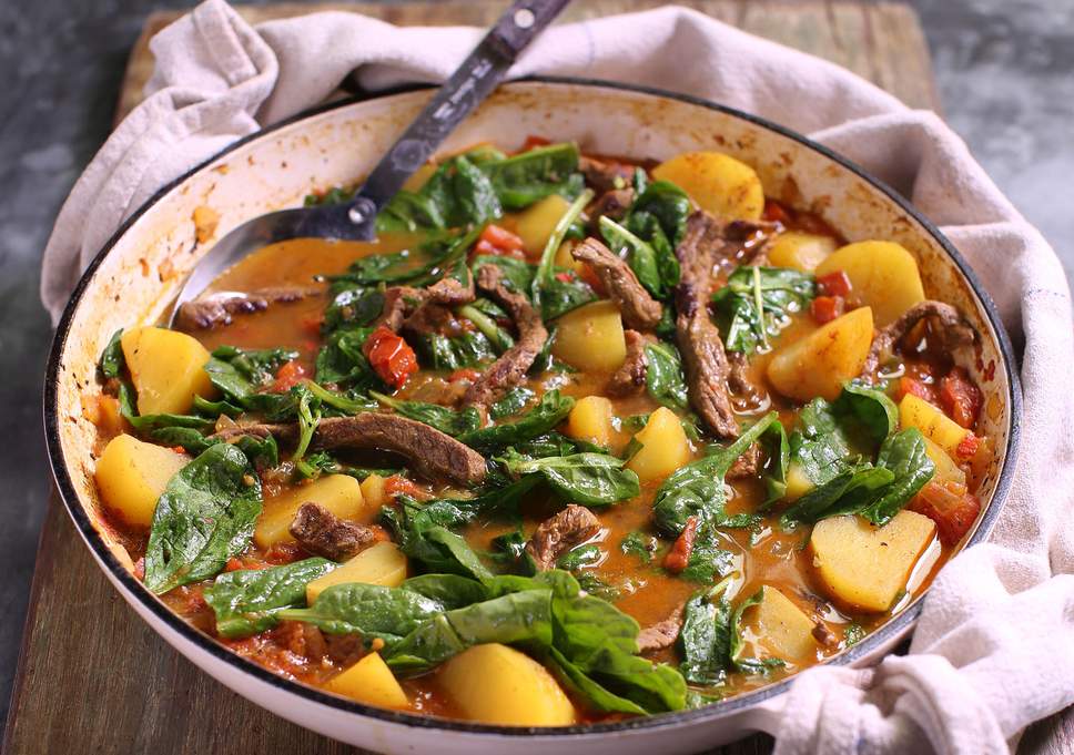 beef with potatoes in a cauldron recipe